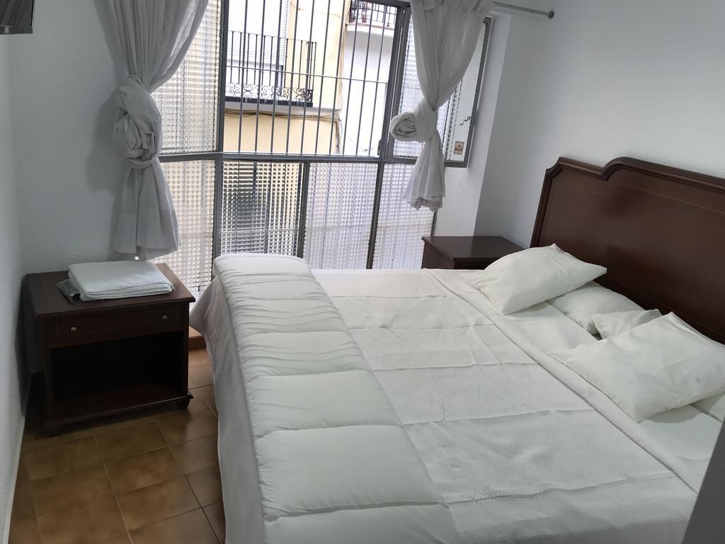 Hostal Lavapies Madrid Dış mekan fotoğraf