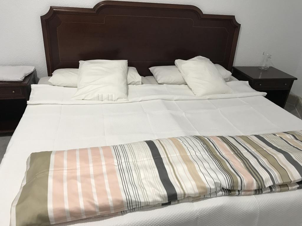 Hostal Lavapies Madrid Dış mekan fotoğraf