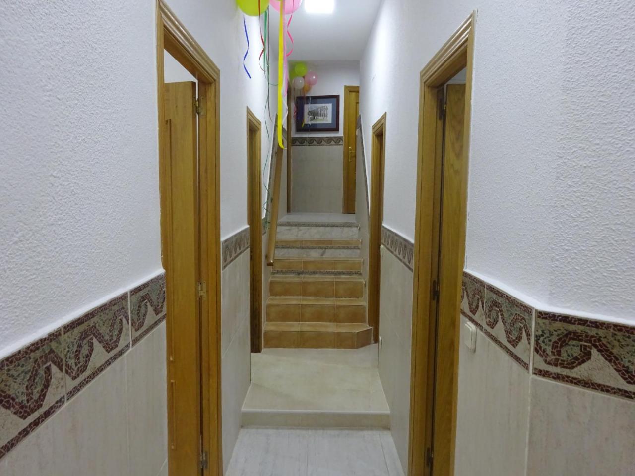 Hostal Lavapies Madrid Dış mekan fotoğraf