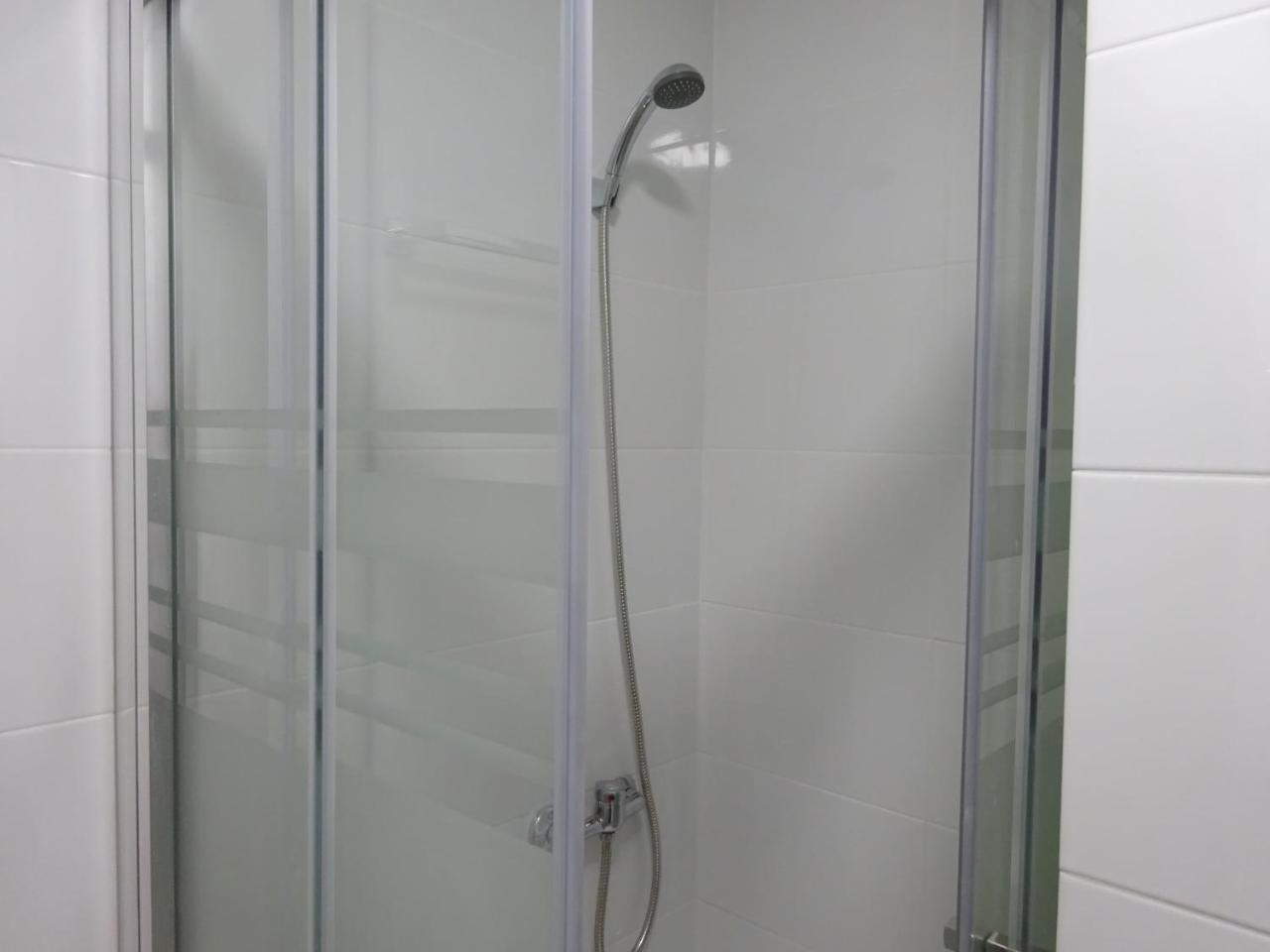 Hostal Lavapies Madrid Dış mekan fotoğraf