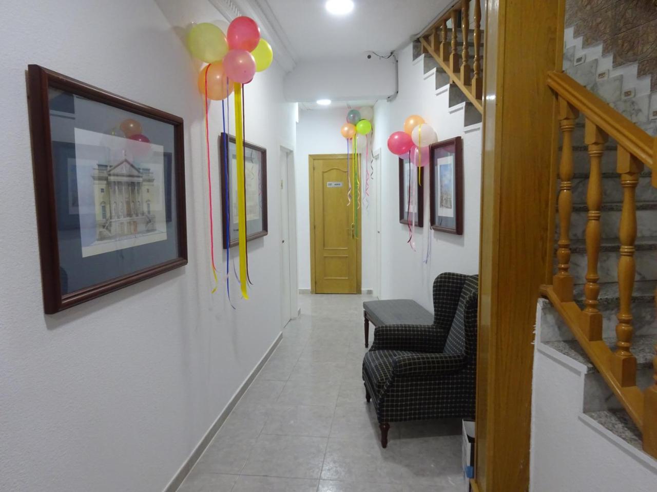 Hostal Lavapies Madrid Dış mekan fotoğraf