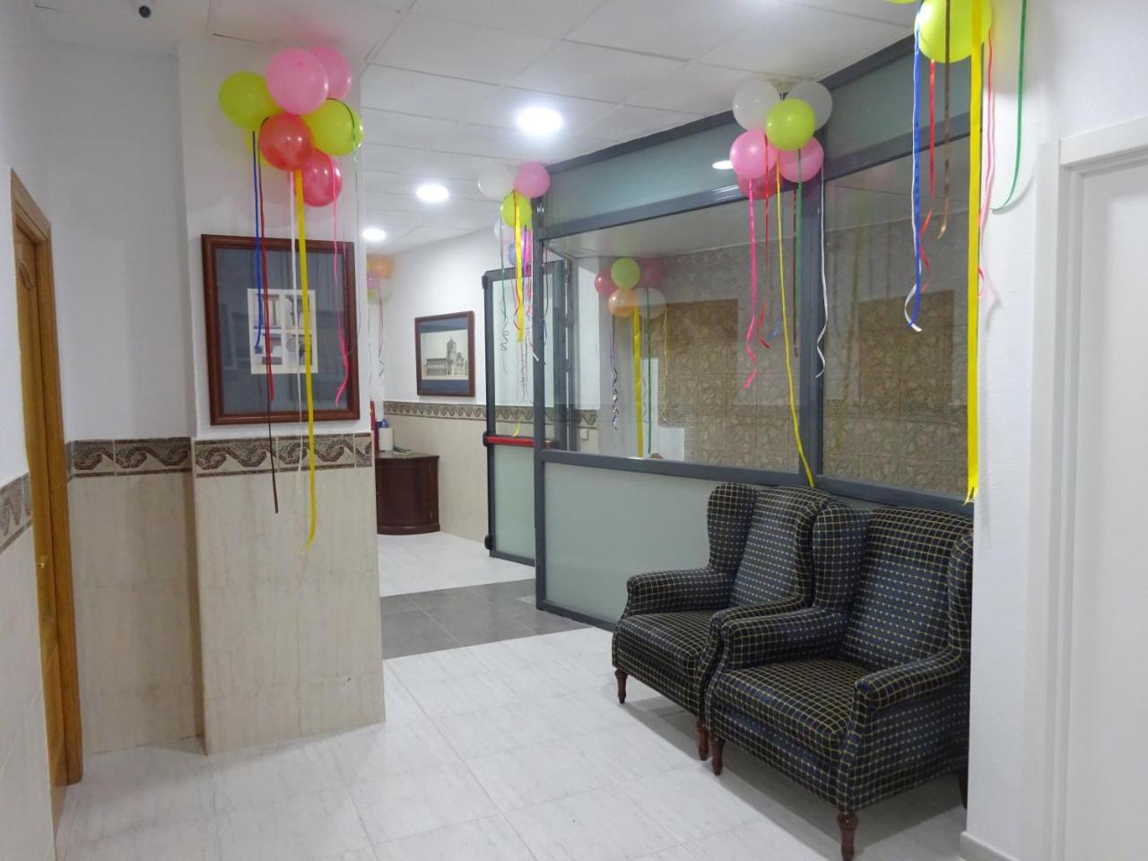 Hostal Lavapies Madrid Dış mekan fotoğraf